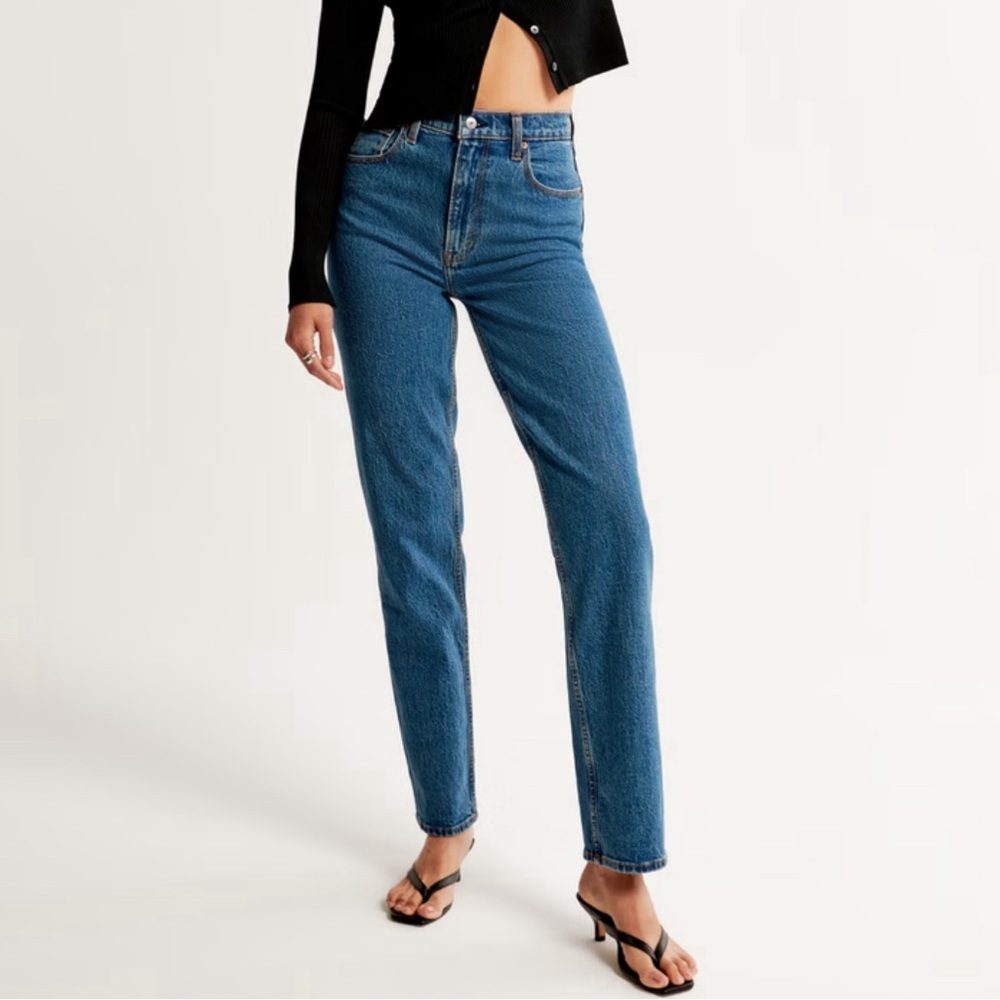 Abercrombie 90s straight ultra high rise Curve Love Jeans size 27-4r